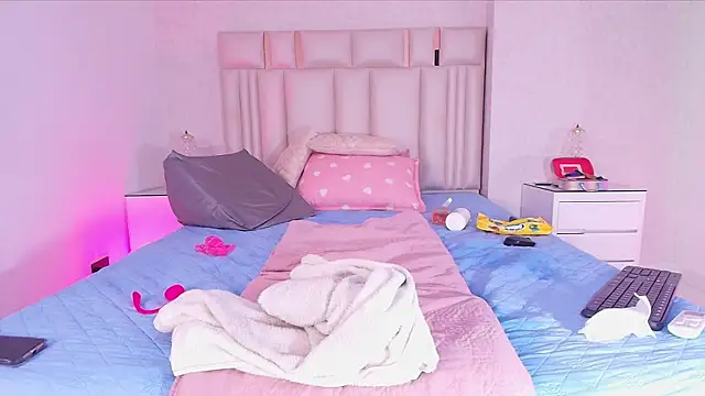 _carolina_fox 라이브 XXX 채팅