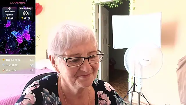 Chatroom XXX en direct de Sandra_Snowflake