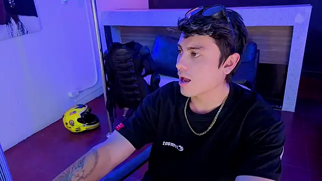 Chat XXX ao vivo de angel_still_