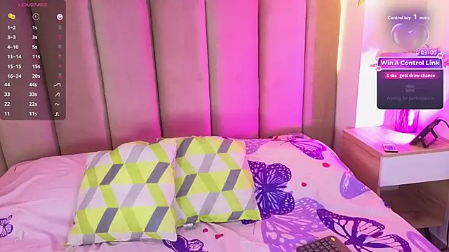 Chat +18 de DaniiLove_ ao vivo