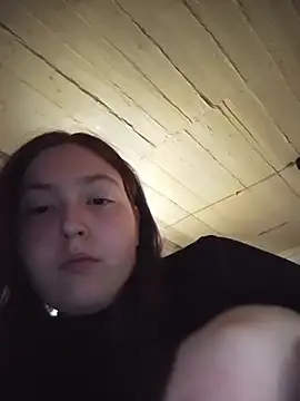 BabyTori Chat XXX in diretta