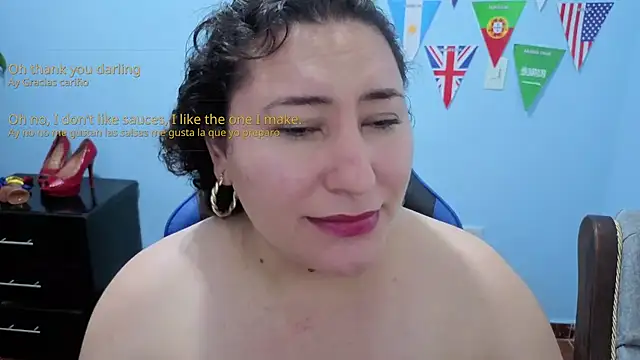 Chat +18 de JANNAH_MARTINEZ ao vivo