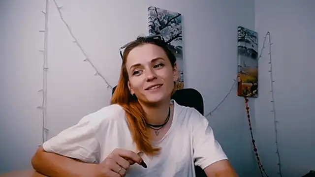 Czat XXX na żywo – PeppyMia