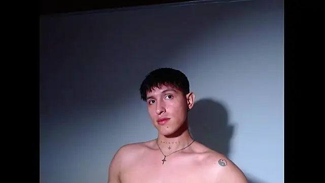 Chat XXX ao vivo de rowanbig