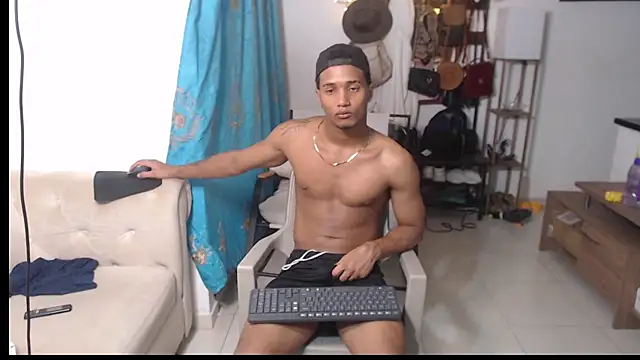 Chat XXX en directo de Dani-brown