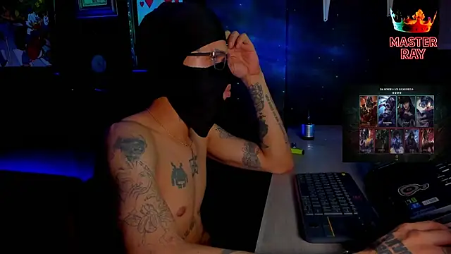 Chatroom XXX en direct de SirRay99
