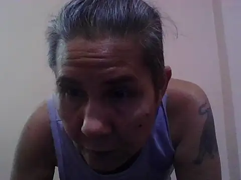 XXX chat uživo modela mariam1974