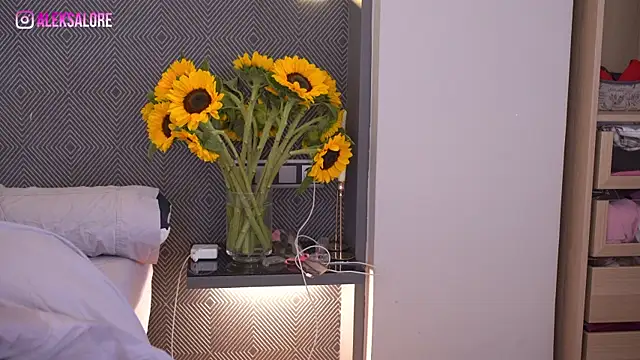 LexieLoree – Naživo XXX chat