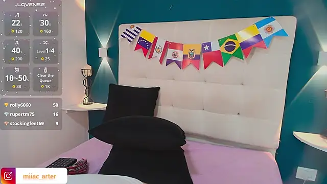 Živý XXX chat MiaaCarter_