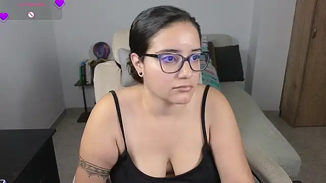 Chat +18 de blue__moon_ ao vivo