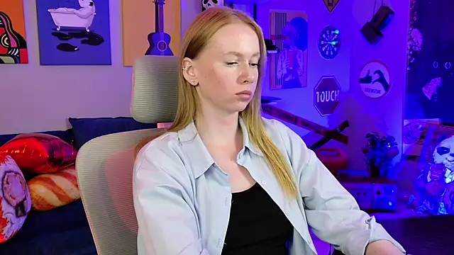 BellaRosewood XXX чат на живо