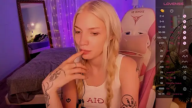 AnyaTaylor_ Live XXX-chat