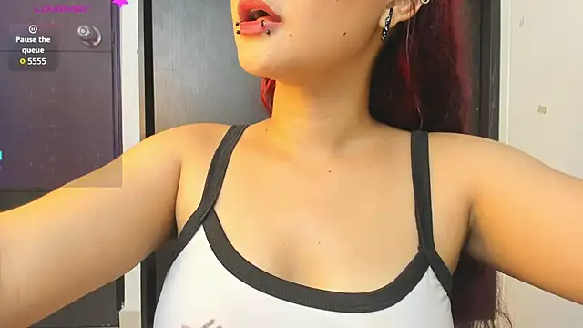 aurora_johnson_のライブXXXチャット