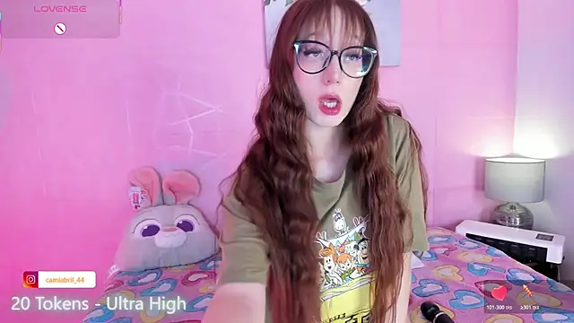 Trixiroy Chat XXX live