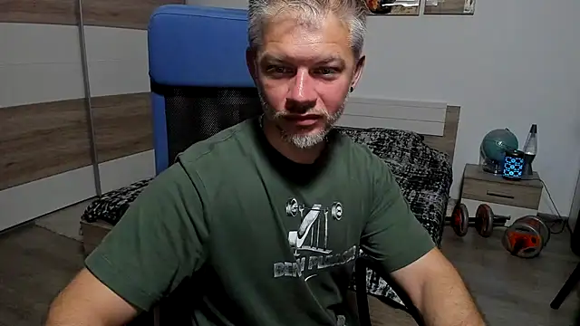 RobbyShawz Show Webcam