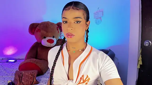 nikolle_mistrreHots 라이브 XXX 채팅