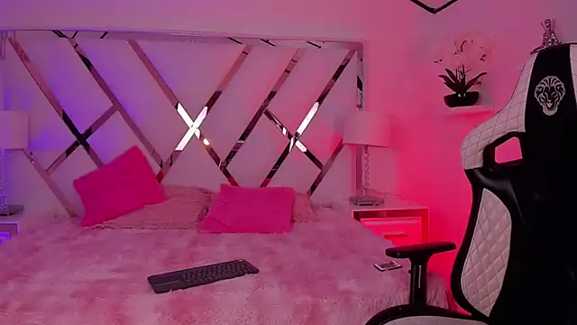 thanier_18 Chat XXX live