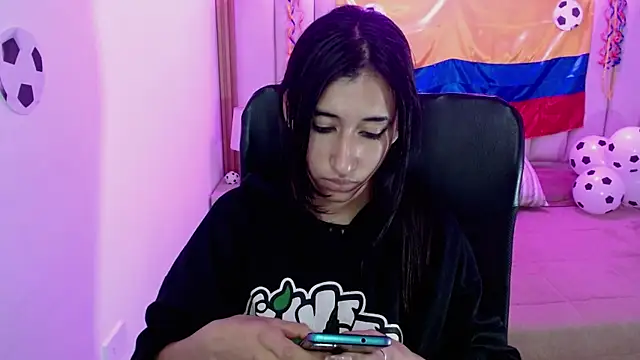 Sofii_tk's Live XXX Chat