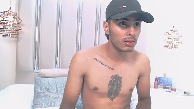 Czat XXX na żywo – BiancaAndDominic