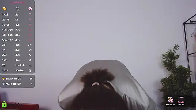 VickyGolden – Naživo XXX chat