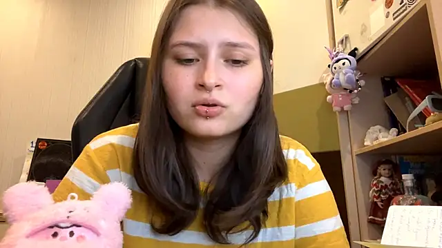 MnemonicSimplism's Live XXX Chat