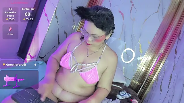 Chat +18 de dianamilf ao vivo