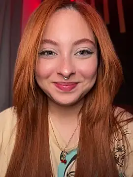 Chat XXX en directo de izyzys_baker