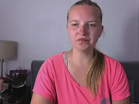 RoseTeacherX Chat XXX in diretta