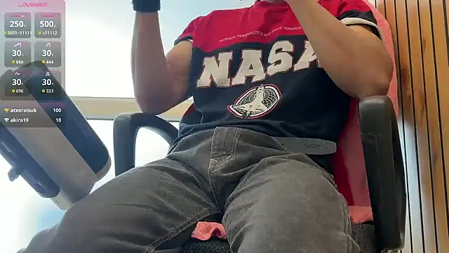 Chat XXX Live DevilsFavoriteBoy