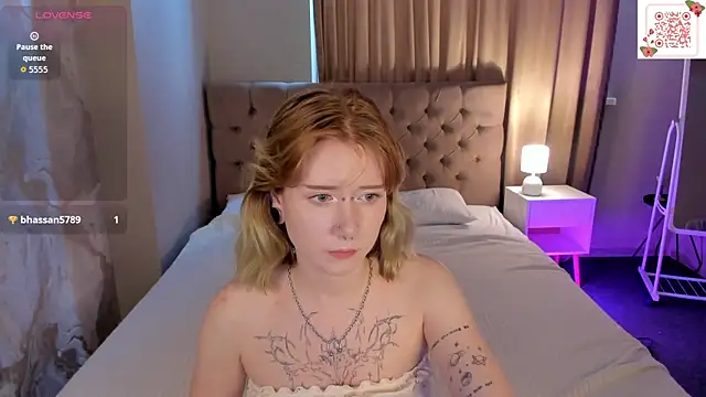 Elira_Vane Adlı Modelin Canlı XXX Sohbeti