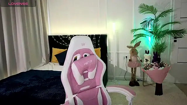 Ariella_Me 即時 XXX 聊天