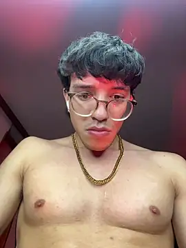 ArthurDavies21n Live XXX chat
