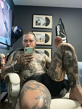 Chat XXX en directo de ThomasHells