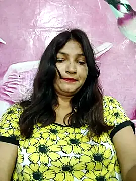 Priyaa_1433's Live XXX Chat