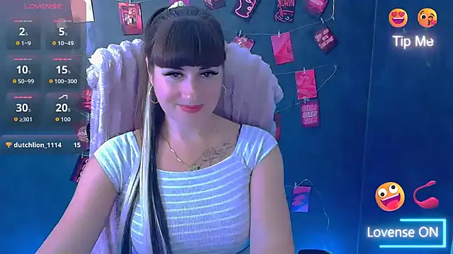 XXX chat uživo modela Violla_My
