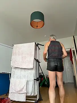 SexyLeon8のライブXXXチャット