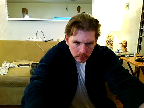 9VOLTT Live XXX Chat