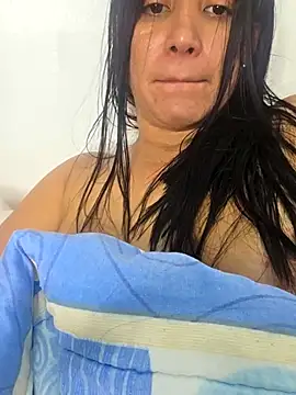 malu12's Live XXX Chat