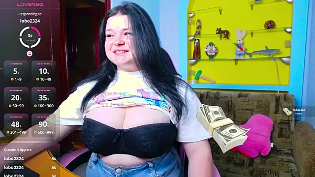 Linasexy777: онлайн-секс-чат