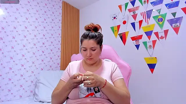 Soyqueen Obrolan Langsung XXX