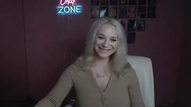 Chat XXX en directo de Melodie_Aster