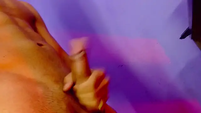 Angel_foxc13 élő XXX-chatje
