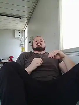 bussilesnar's Live XXX Chat