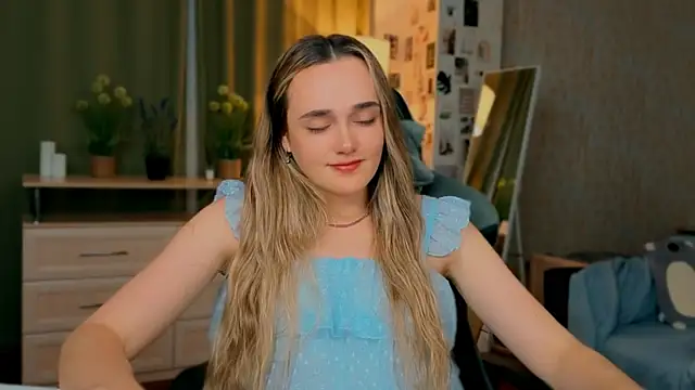 earthfantasyy Adlı Modelin Canlı XXX Sohbeti