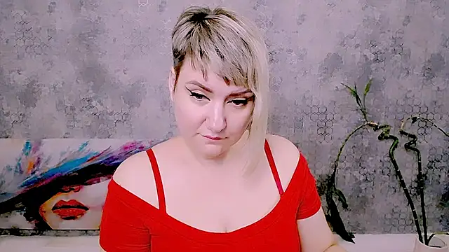 Djullia Chat XXX live