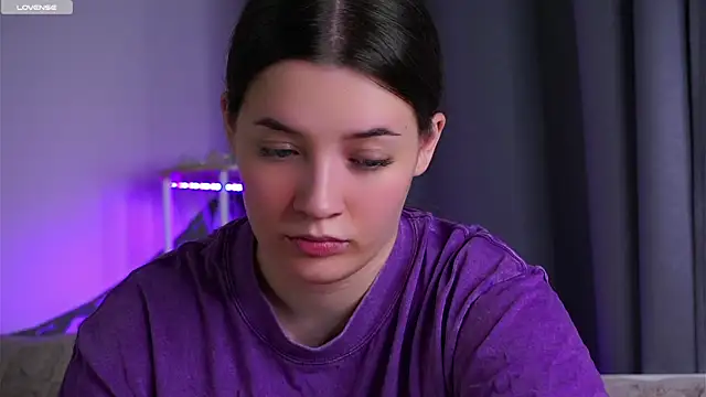 Czat XXX na żywo – LowOncoming