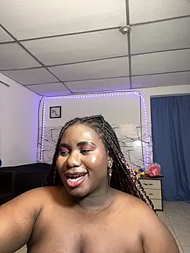 DILAY_XXX Adlı Modelin Canlı XXX Sohbeti