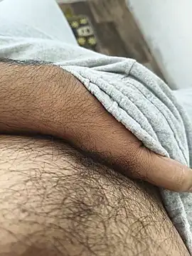 8inch_hunk19's Live XXX Chat