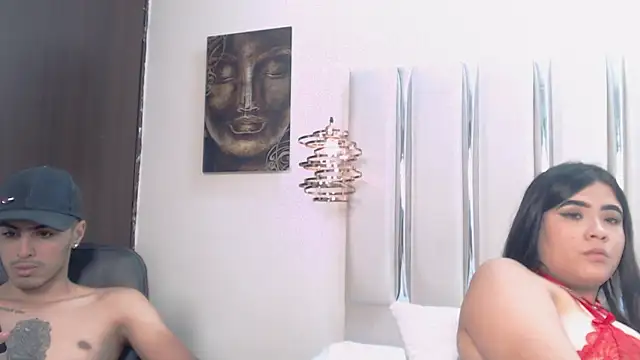 BiancaAndDominic XXX чат на живо