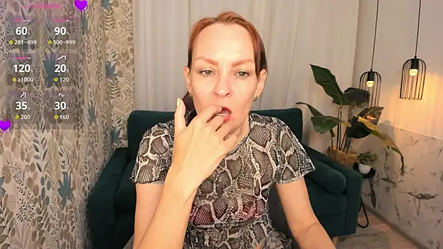 NikaGentle live XXX chat
